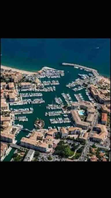 Location Port Frejus, Bord De Mer ภายนอก รูปภาพ